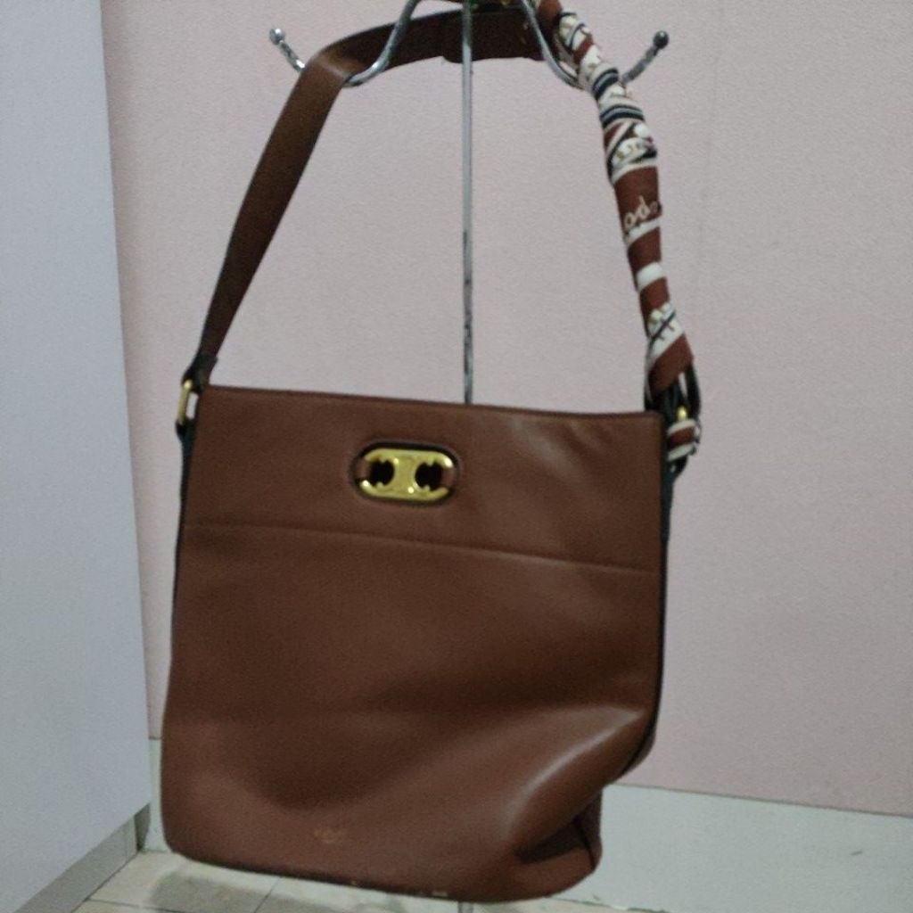 Preloved tas bucket coklat