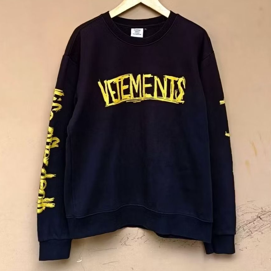 Crewneck vetements worldtour life after death black
