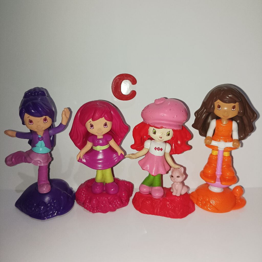 Figure Mcd Strawberry Shortcake