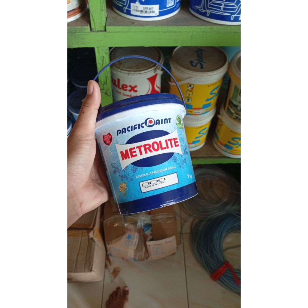 CAT TEMBOK METROLITE PUTIH SUPER