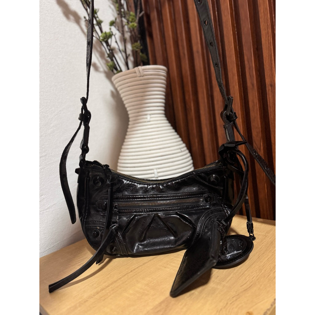 Steve Madden Preloved