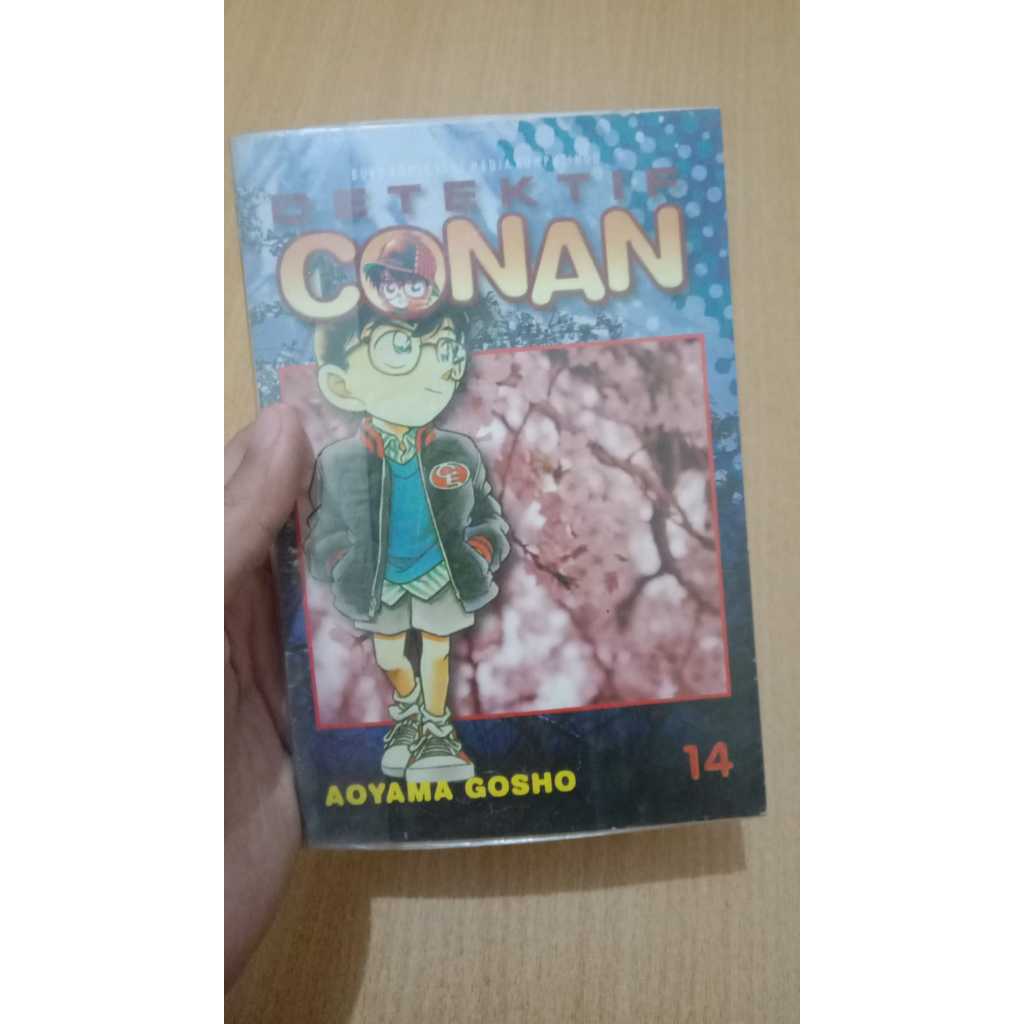 Komik Detektif Conan 14 by Aoyama Gosho - Cover Berwarna Buku Anak Remaja