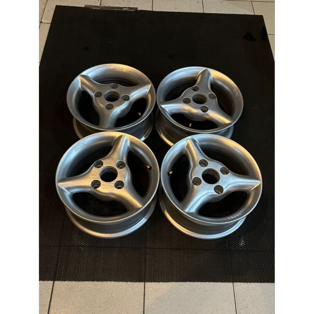 velg ARTEC R13 PCD 4x114.3