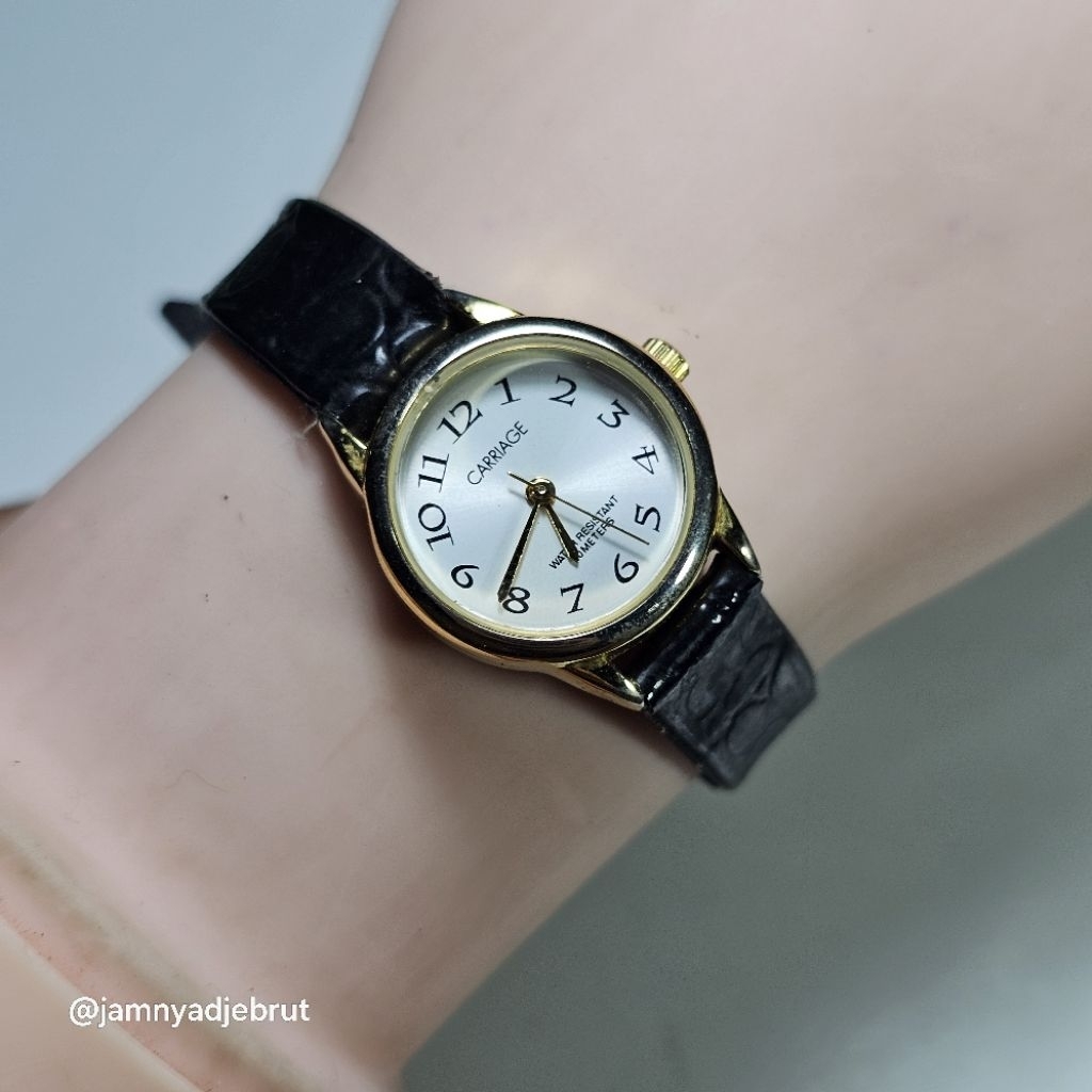 Jam Carriage 23 by Timex Gold White Ladies Bekas