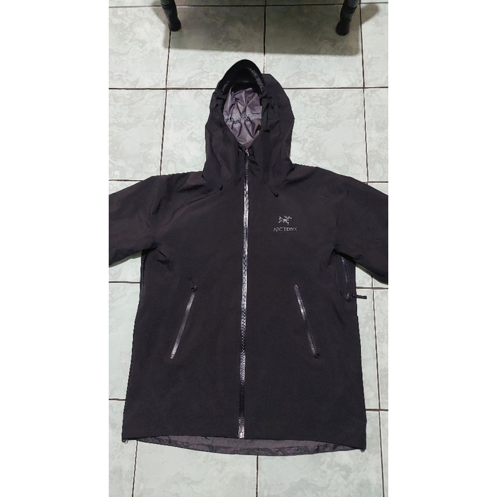 Arcteryx Beta LT Goretex Black