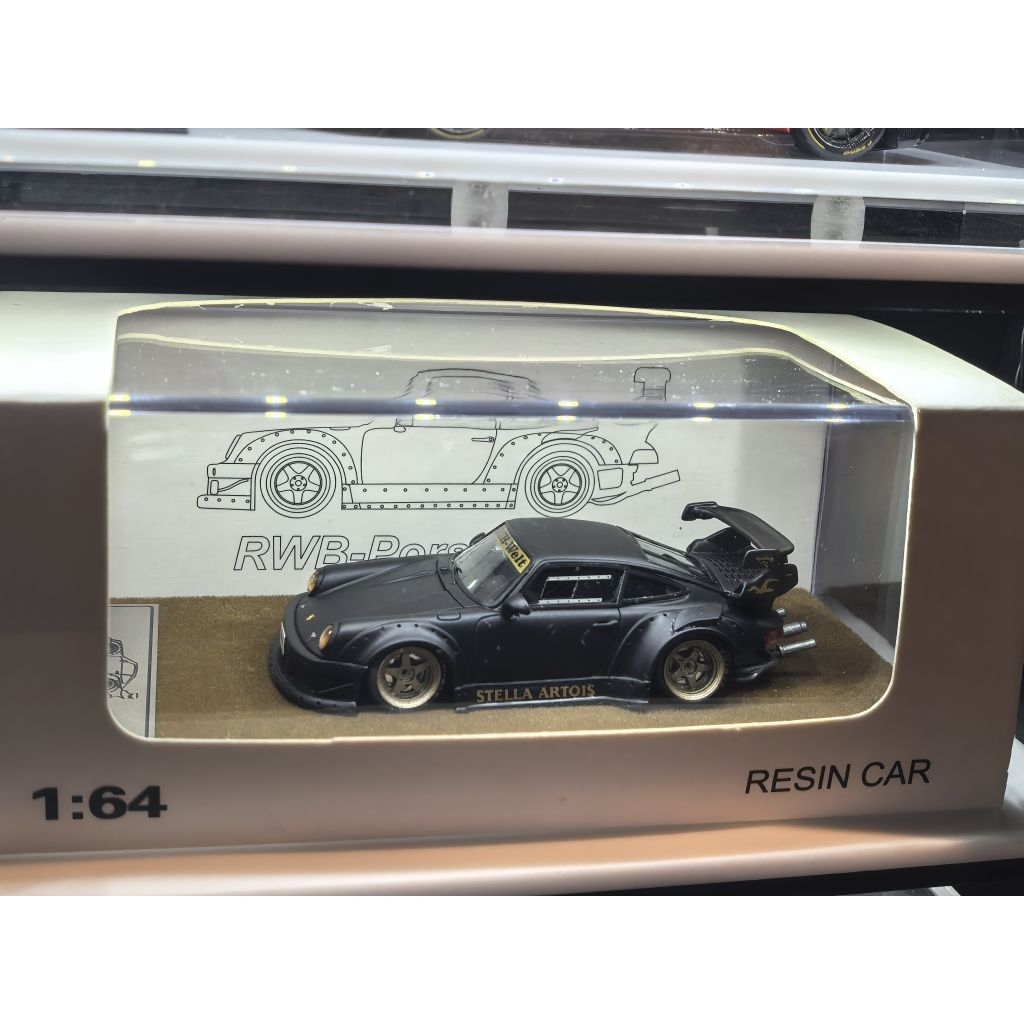 qidian model resin porsche rwb stella artois 1:64
