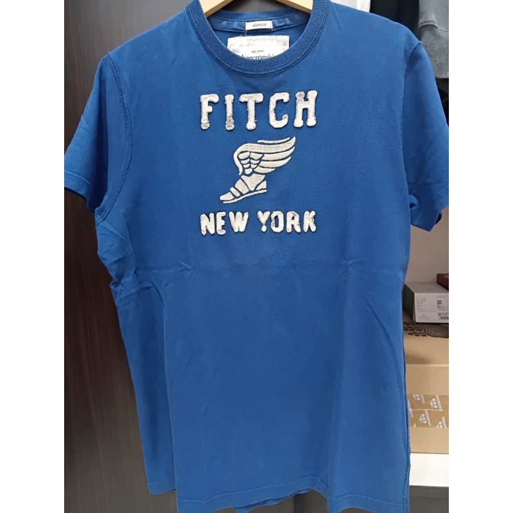 Kaos Abercrombie & Fitch