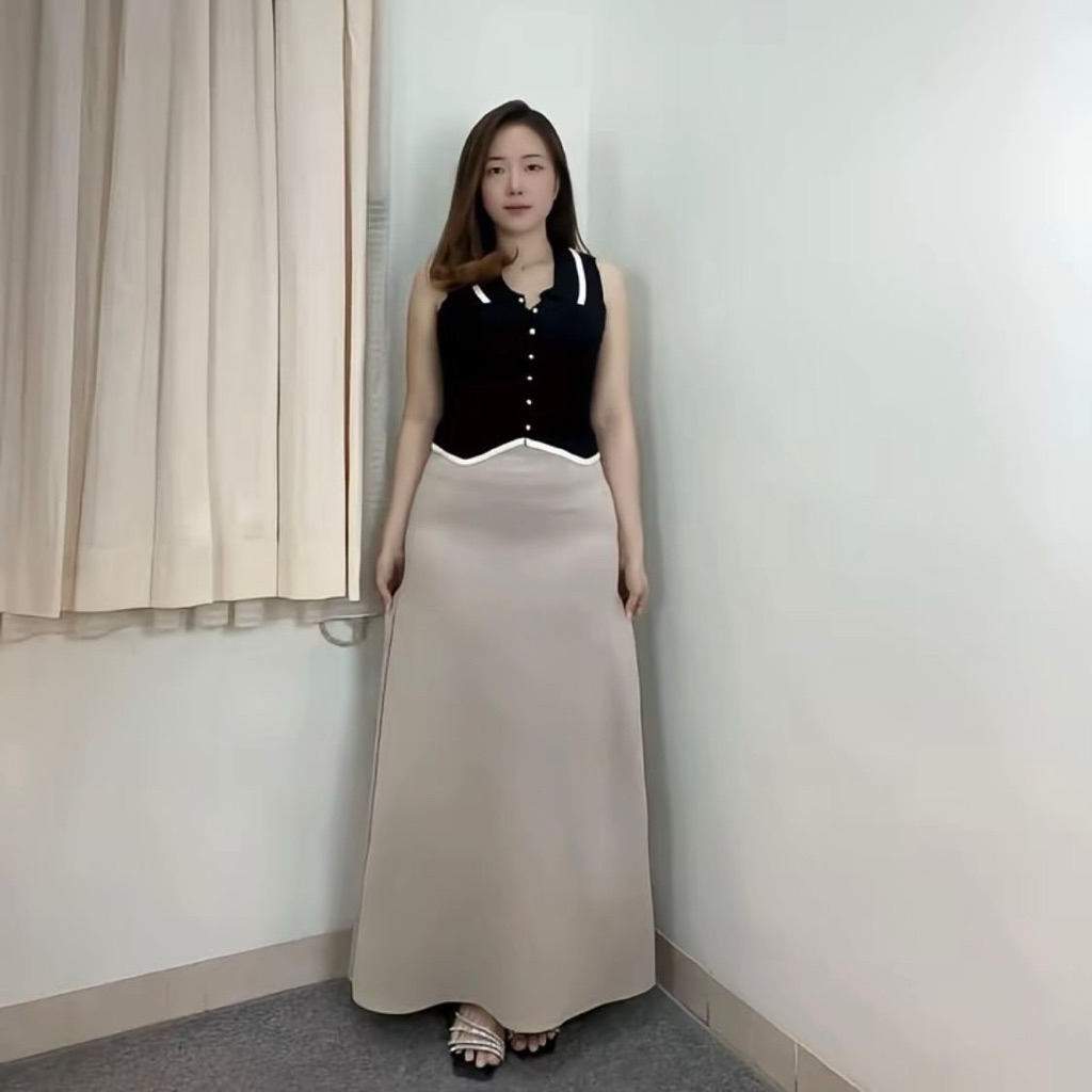 Rok A Line dengan model elegan dan serbaguna. Bahan scuba premium