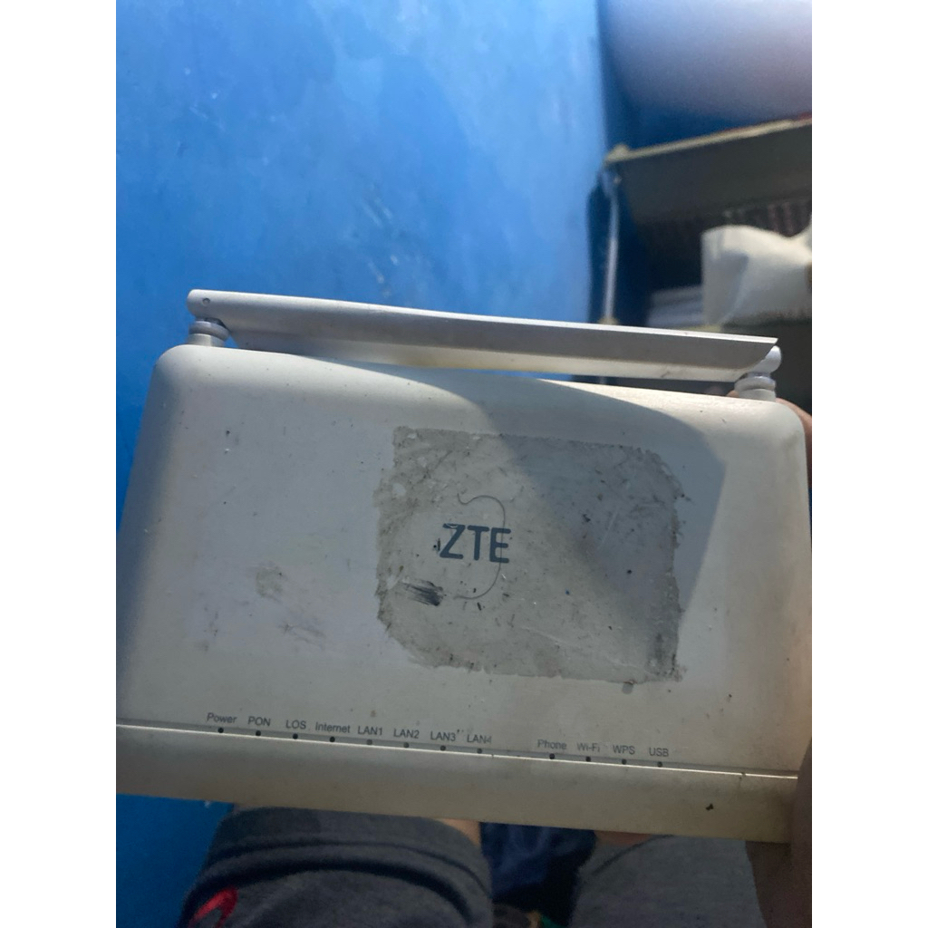 ZTE F670L PORT BIRU EX INDIHOME