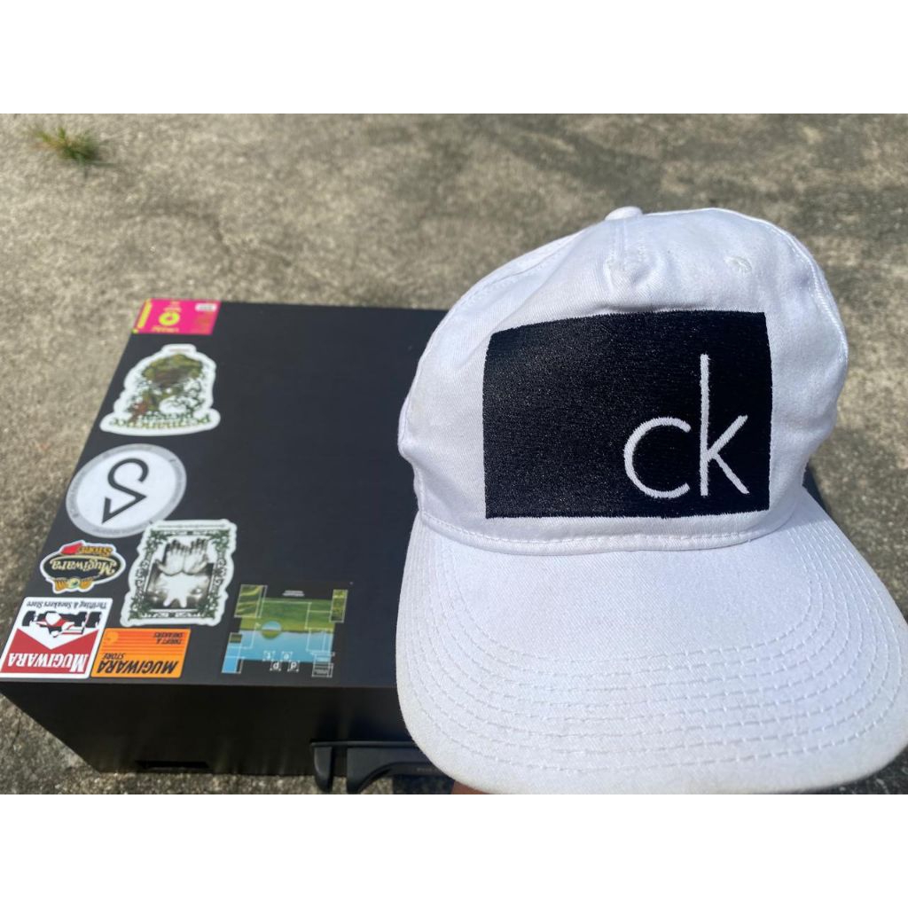 Topi Calvin Klein jeans second dewasa