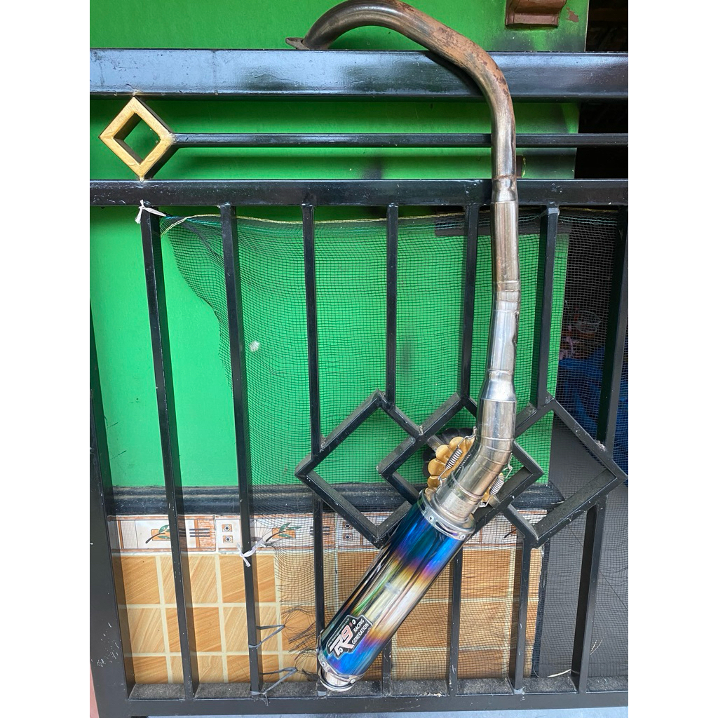 Knalpot R9 original lawasan satria FU