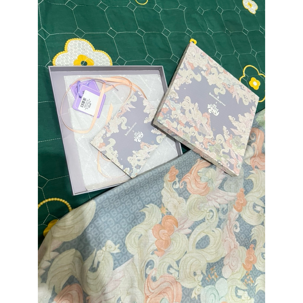 Preloved Buttonscarves - my little pony