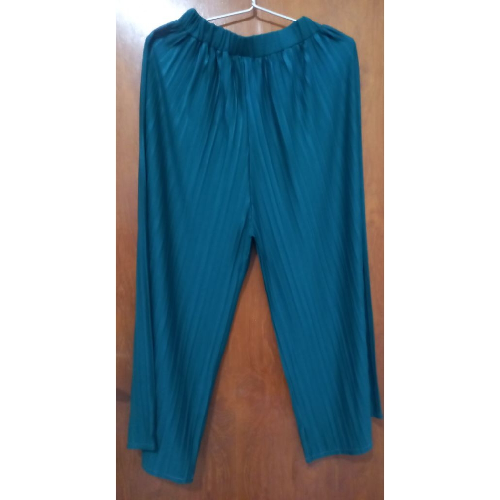 PL Celana kulot Plisket, loose pants, Hijau botol