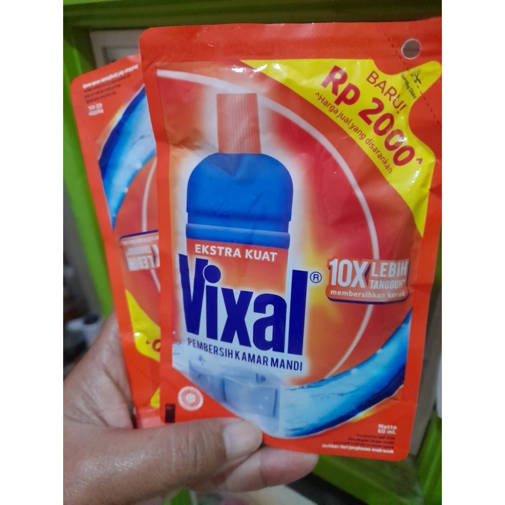Vixal pembersih kamar mandi kemasan sachet 60ml