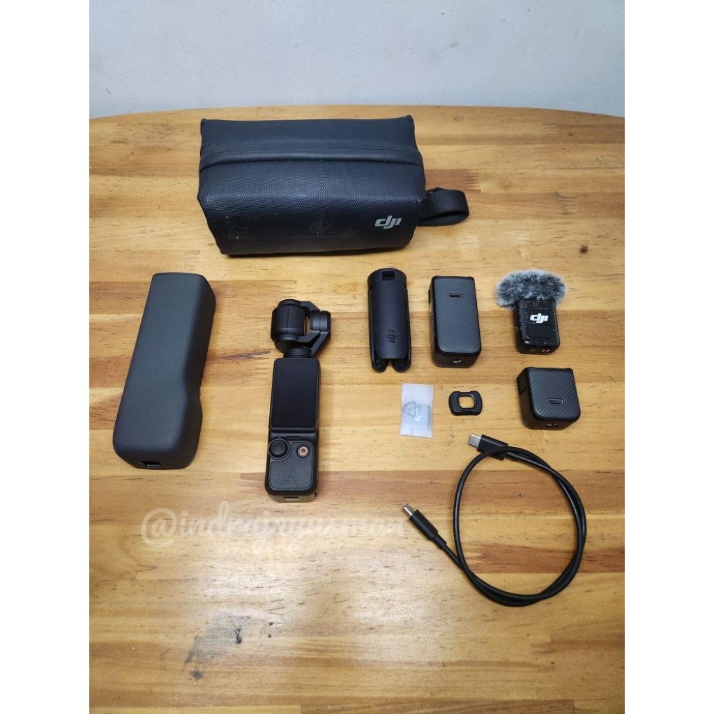 Dji osmo pocket 3 creator combo