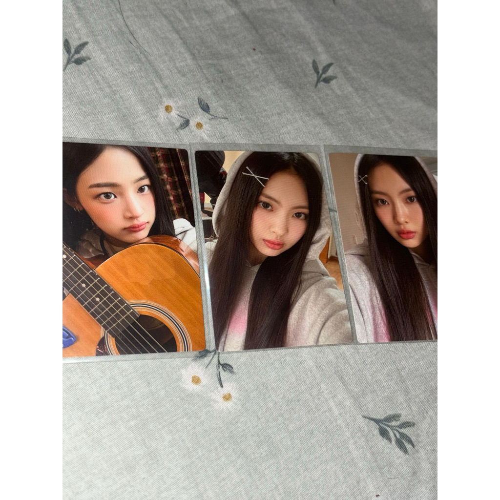 OFFICIAL Photocard Newjeans Minji & Hyein Bunnies Camp