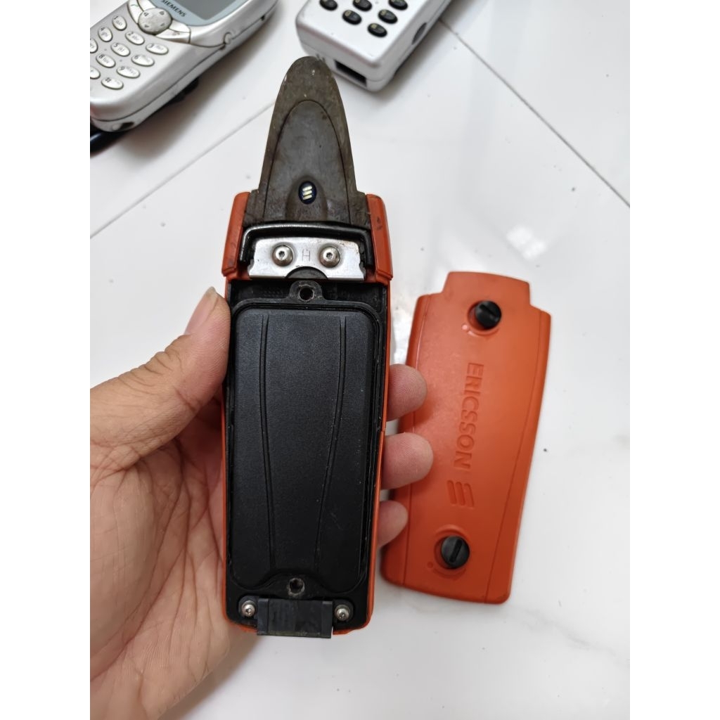 ericsson sirip hiu r310