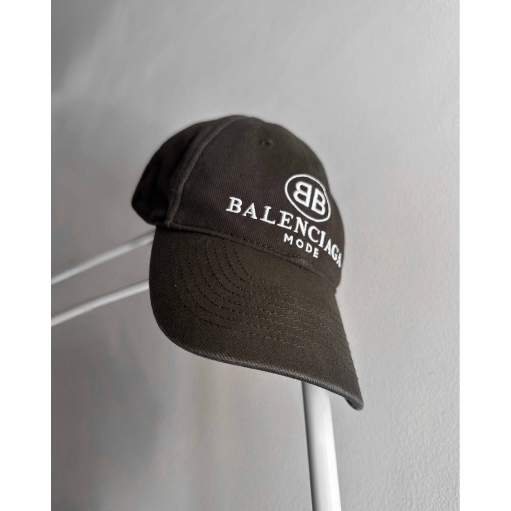 Topi Balenciaga BB Mode Cap Black Original (Second) - Size L 58cm