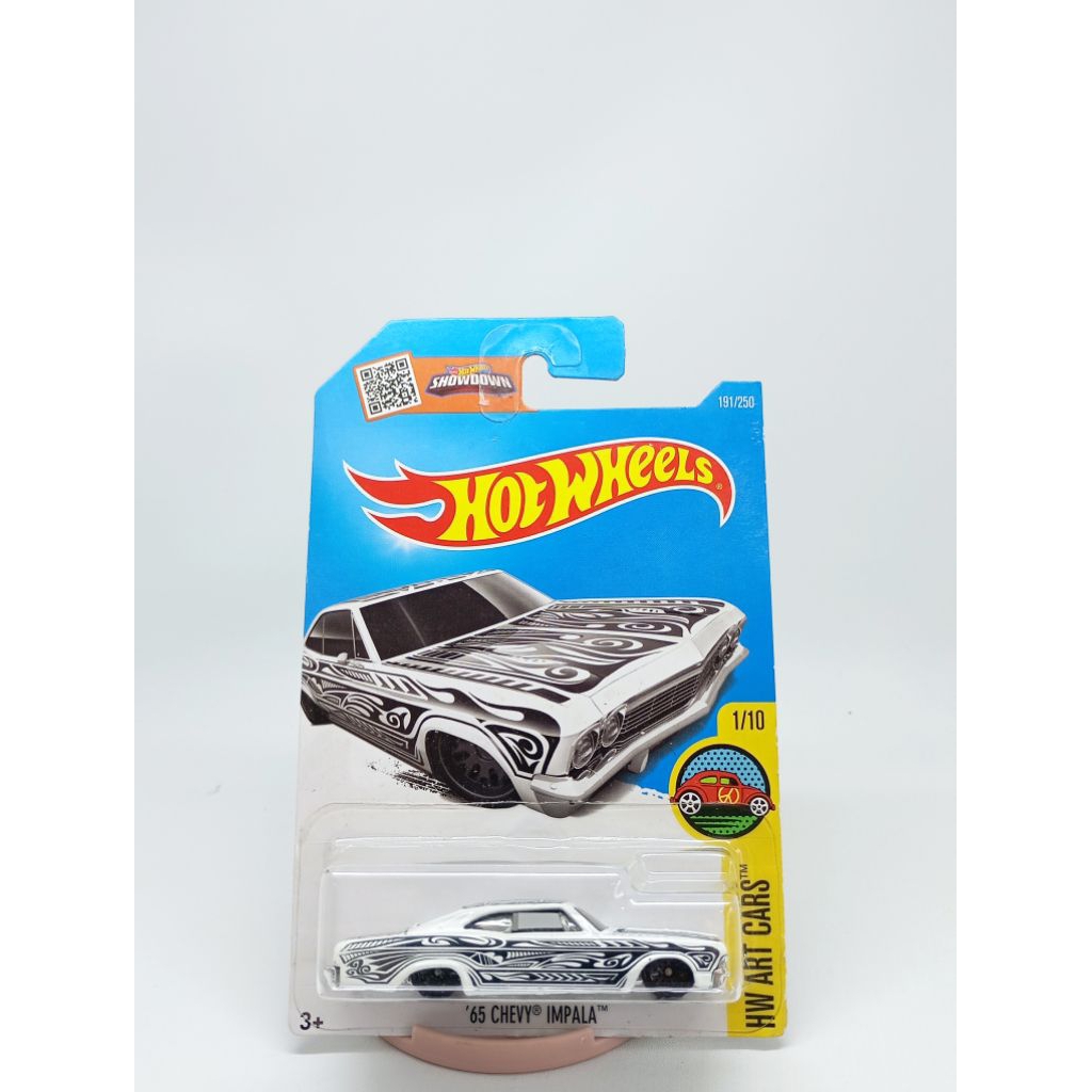 Hot Wheels 65 Chevy Impala White 2015