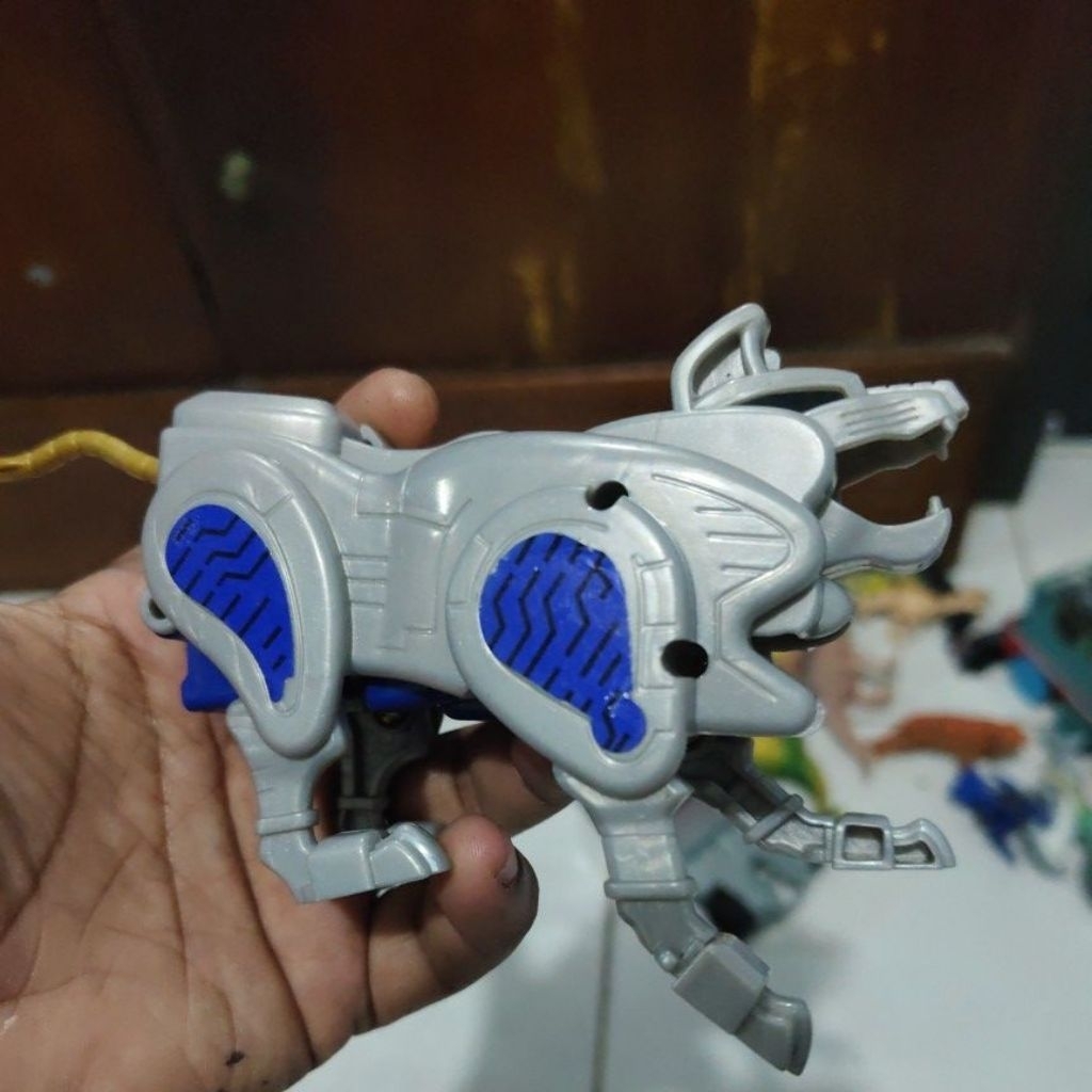 figure cfc robot srigala part kaki
