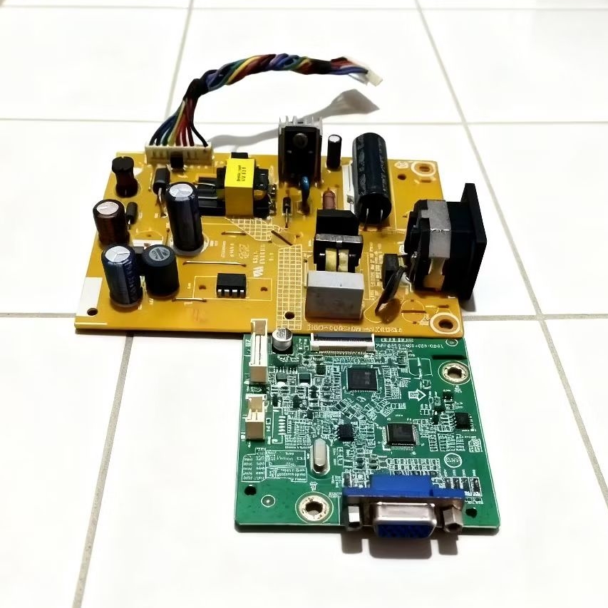 Motherboard dan Power Supply Monitor Philips 163V5L