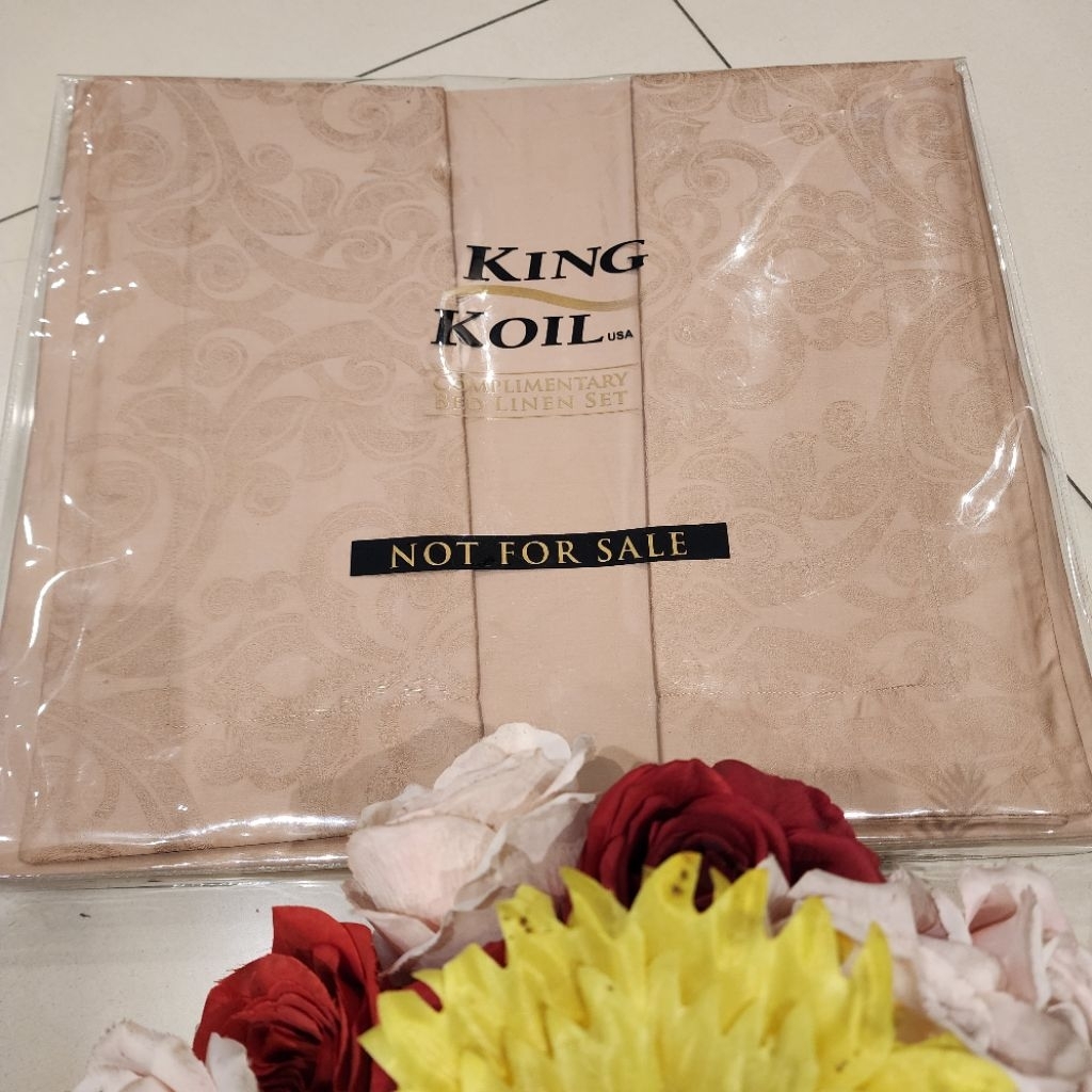 Sprei - Bed Linen - Bed Sheet - King Koil Premium - Original King Koil Spring Bed - 160 x 200 cm (no