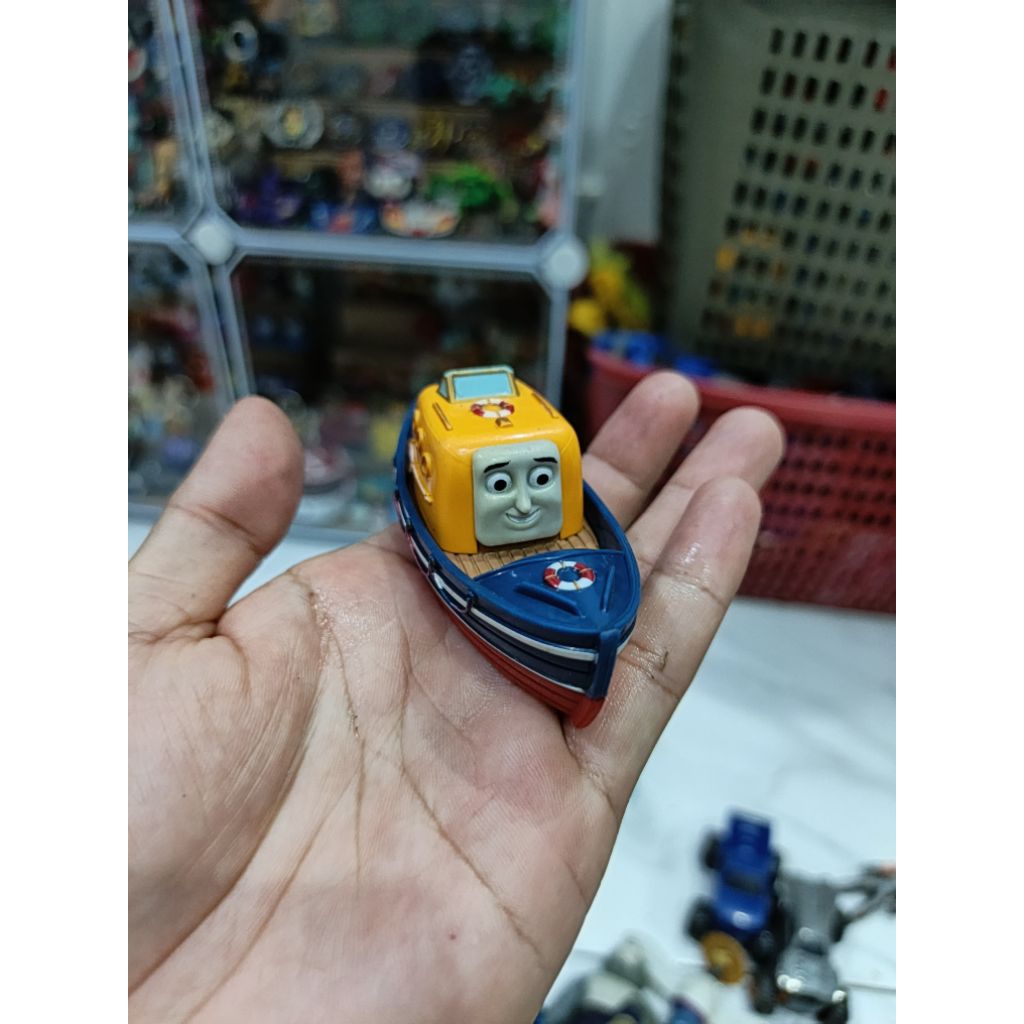 diecast thomas & friends captain