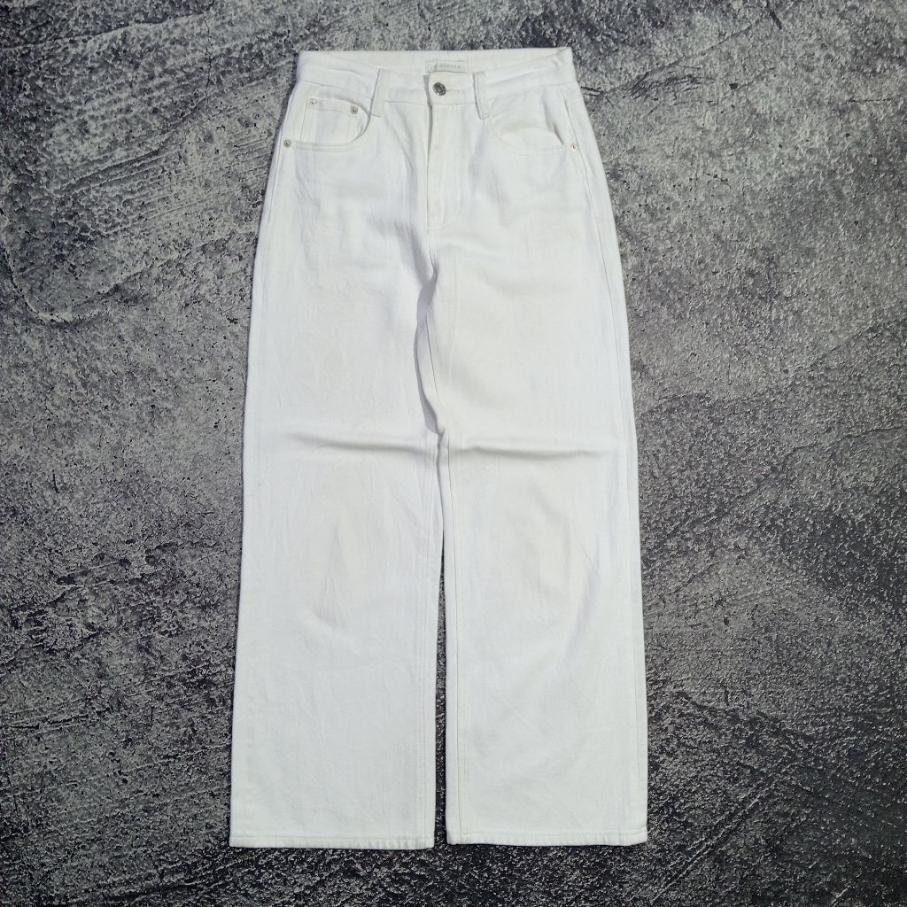 celana panjang jeans baggy GIORDANO