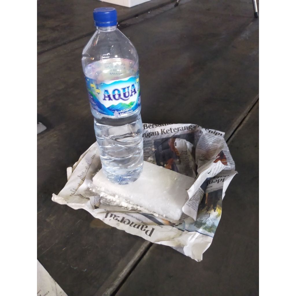 Dry Ice / Biang Es / Es Kering