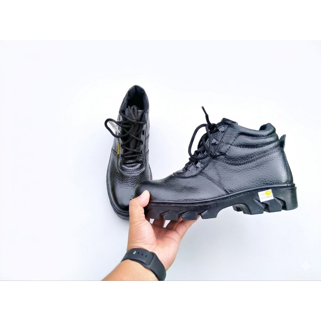 SEPATU SAFETY SEMI BOOT BERTALI RUGER