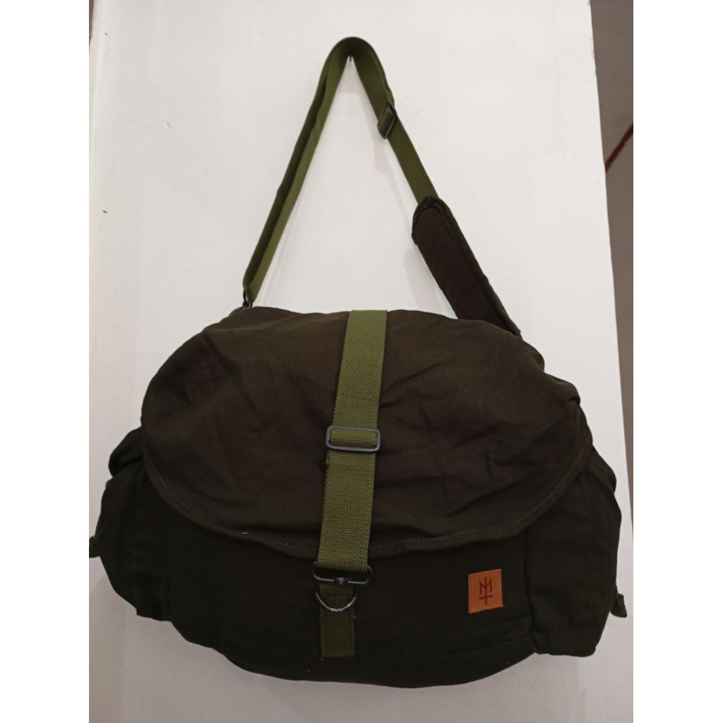 sling bag army maternal disaster ( second )