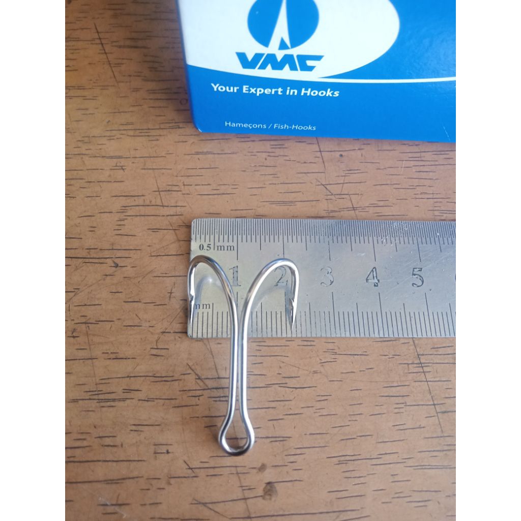 Double Hook VMC 3/0 9908NI