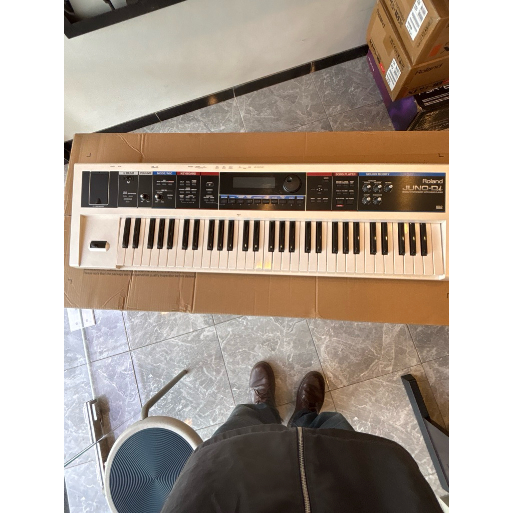 KeyboardRolandJunoDi