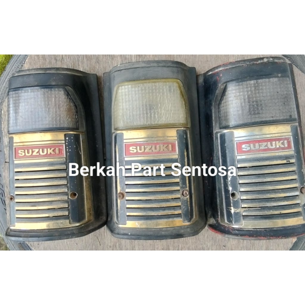 Cover dasi dada depan Suzuki RC bravo RC 100 original second Copotan sepedah motor.