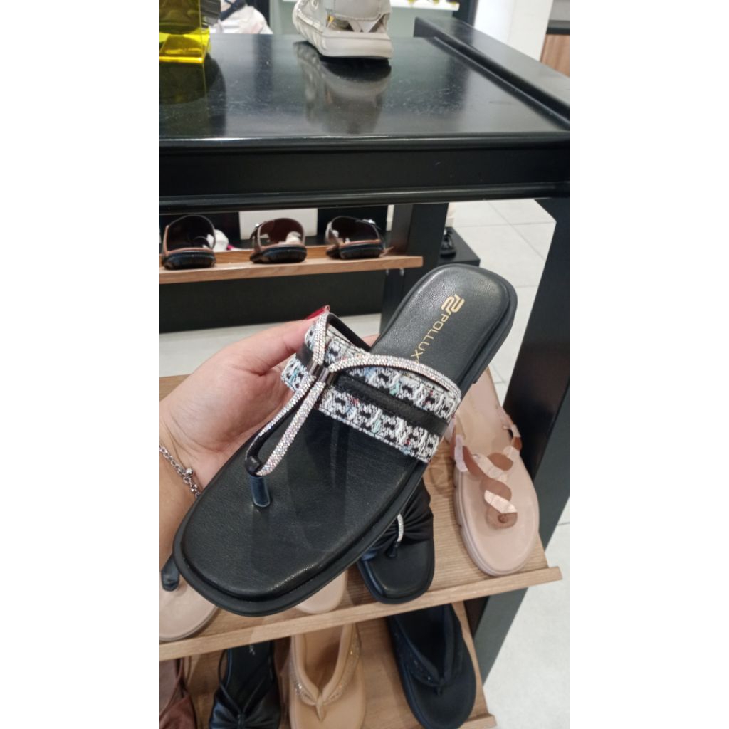 SANDAL JAPIT POLLUX WANITA WPOMY44