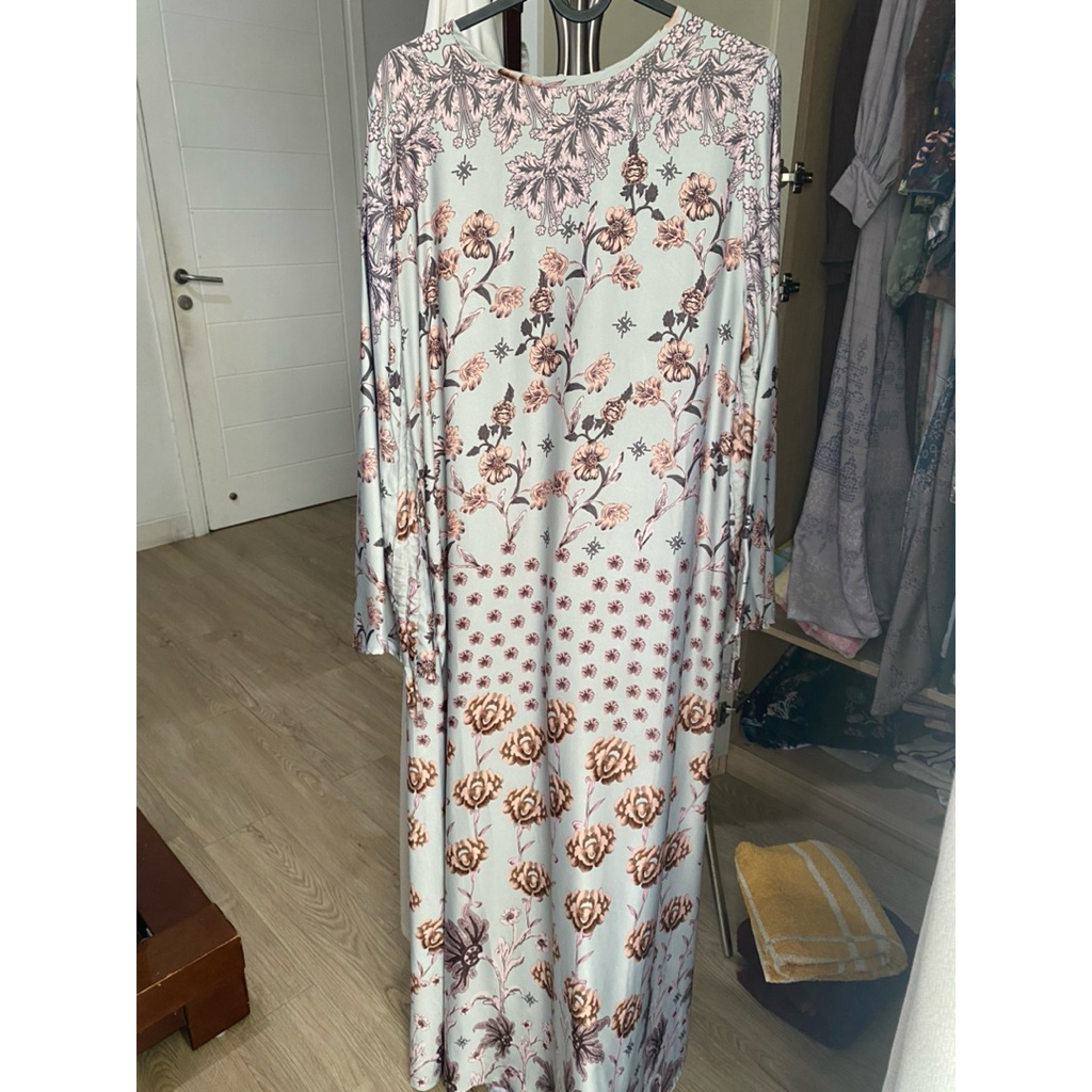 preloved ria miranda dress