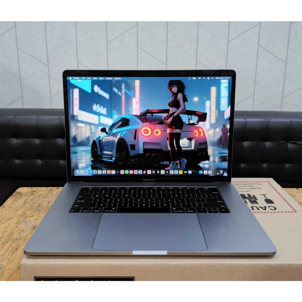 Macbook Pro 2019 A1990, #Display Retina, #Touchbar, Intel Core i9, MacOS Sonoma, Hd Graphics 630, 15