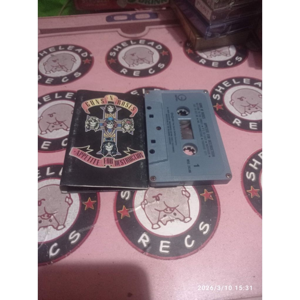 Kaset Guns N' Roses - Appetite For Destruction (US Pressing)
