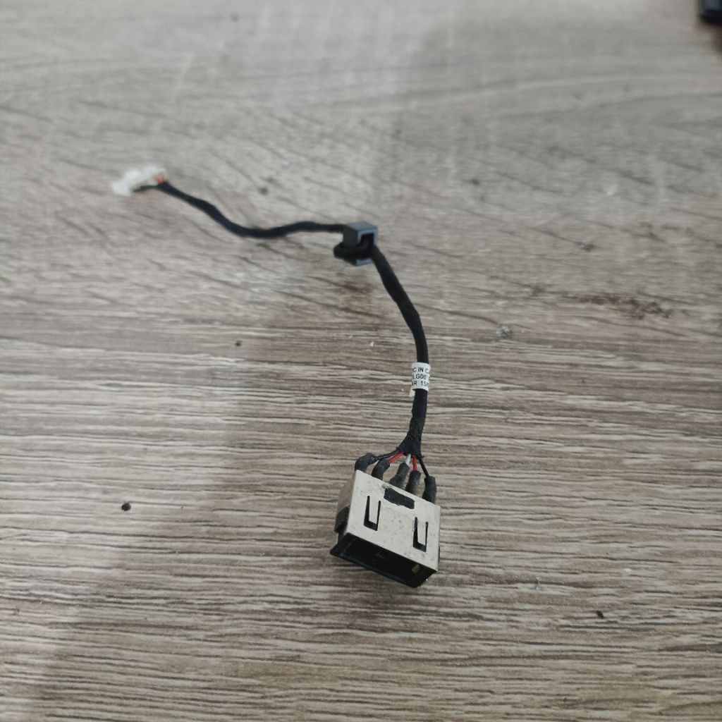 Jack DC original cabutan laptop Lenovo ldeapad 300-14ISK 300-14IBR