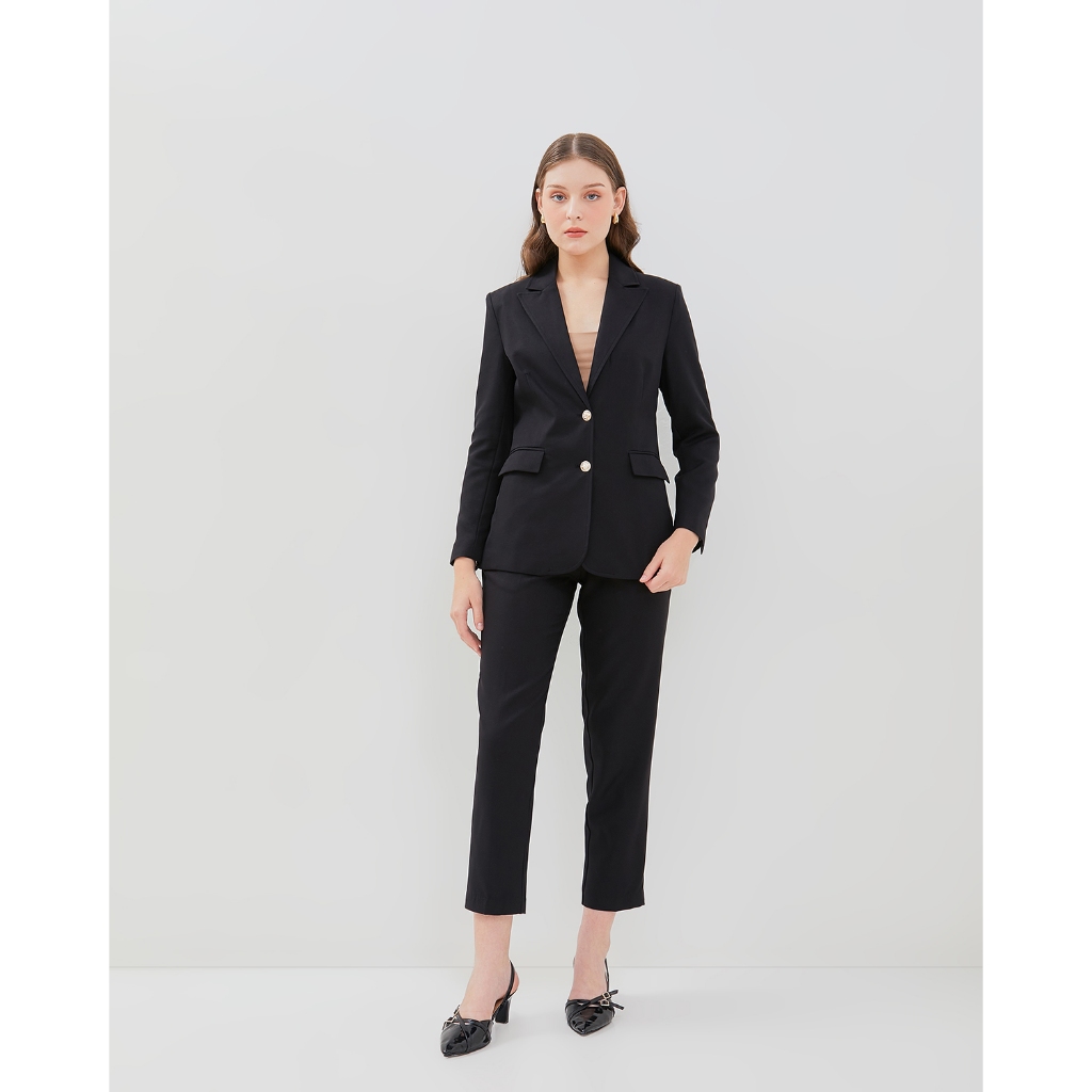 VALINO Two-Button Blazer Wanita (Hitam / Cream)