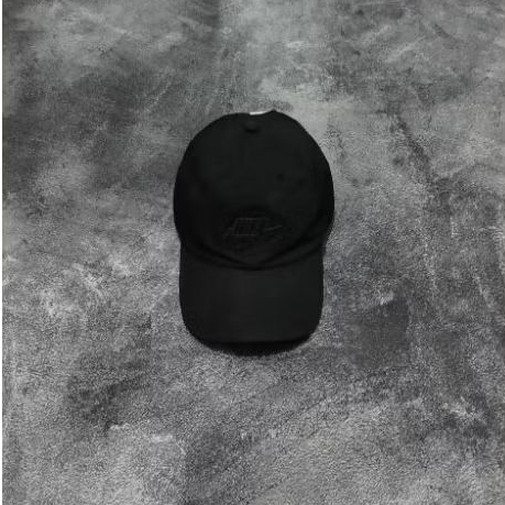 Baseball Caps - Nike - Original