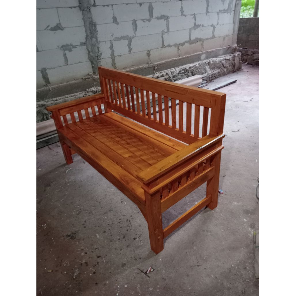 Kursi santai buat teras rumah minimalis