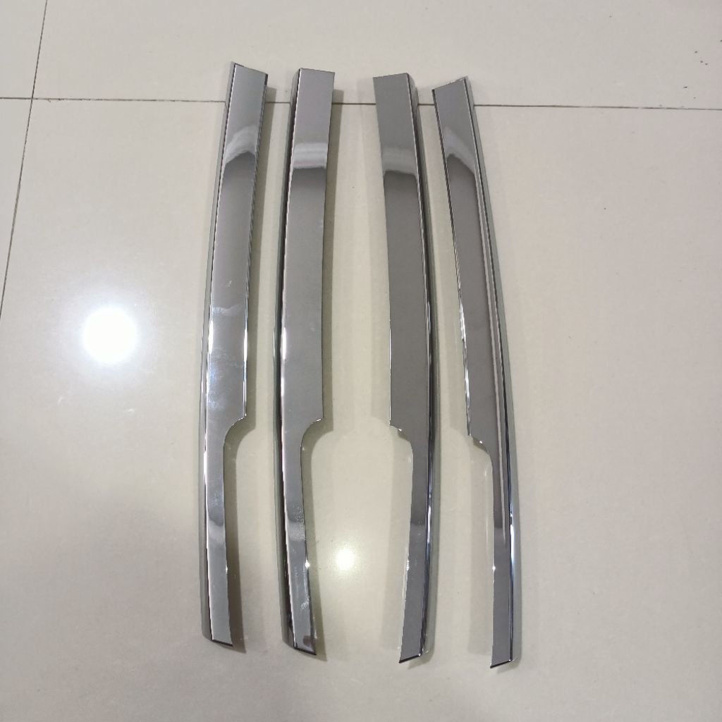 LIST GRILL RUSH TERIOS CHROME 2016-2017 ORIGINAL