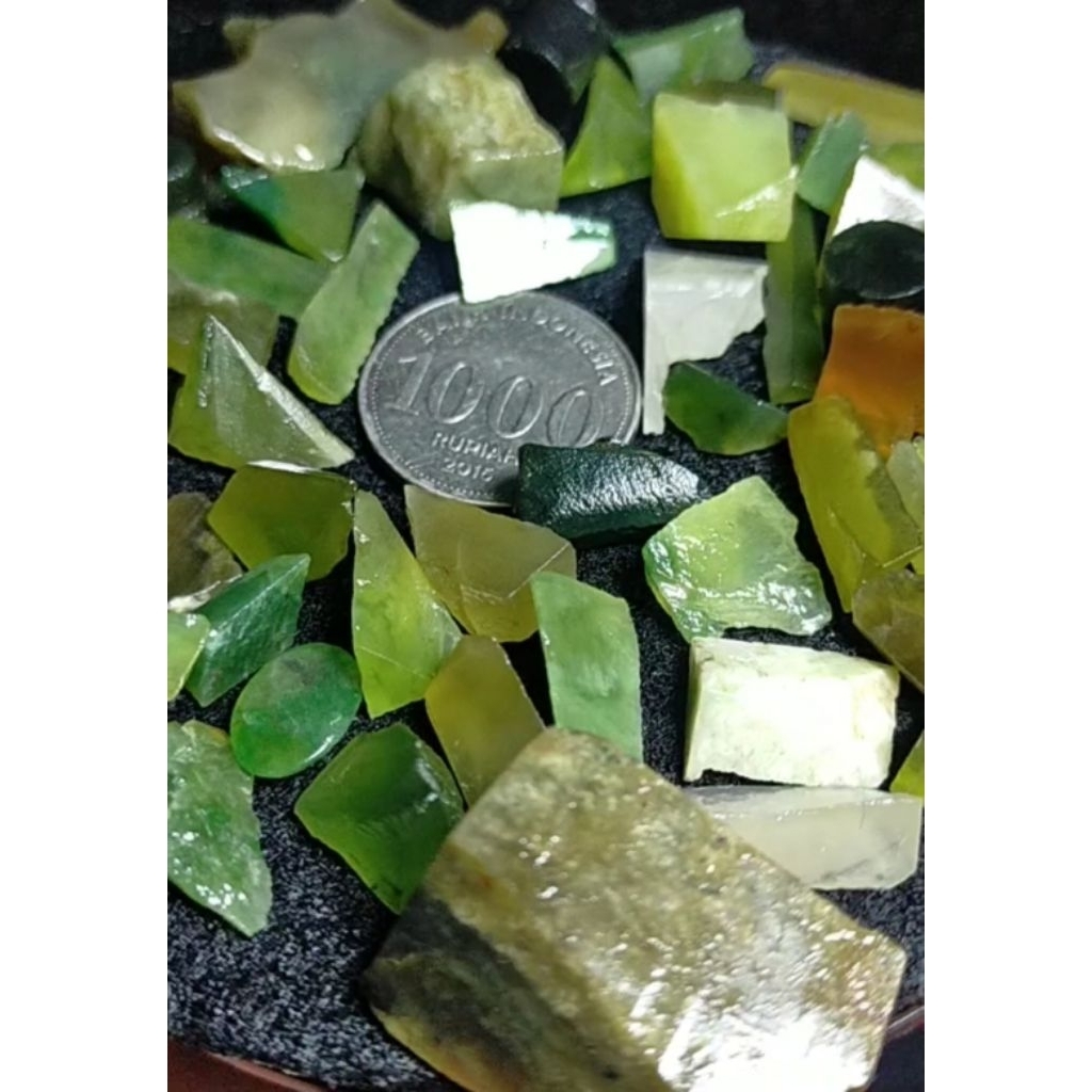 X29 - 50 Pcs - Batu Idocrase ACEH Potekan - Serpentine Lumut Ice Jade Solar Lumut Murah