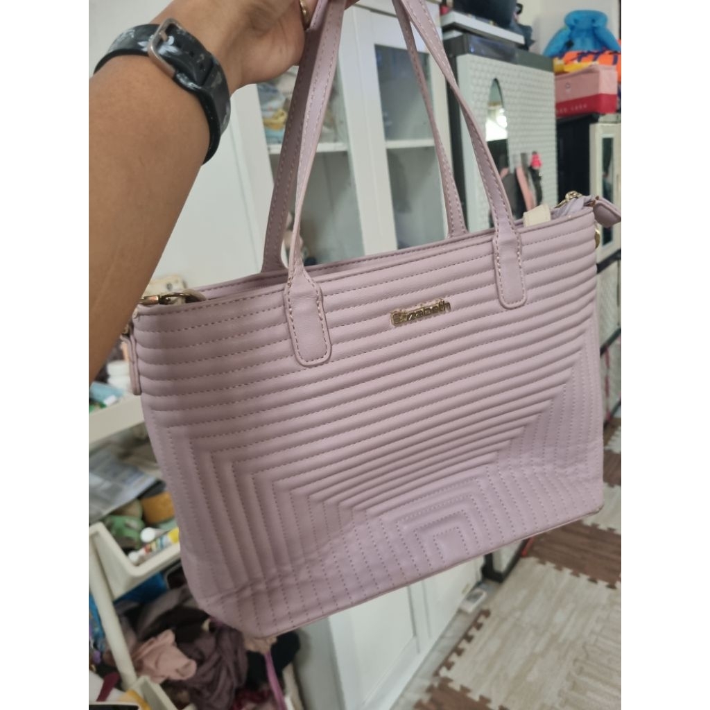 preloved TAS ELIZABETH TOTE BAG