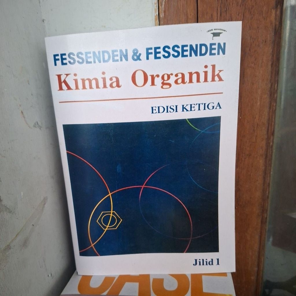 KIMIA ORGANIK JILID 1 EDISI 3 oleh Ralp J. Fessenden Joan S. Fessenden