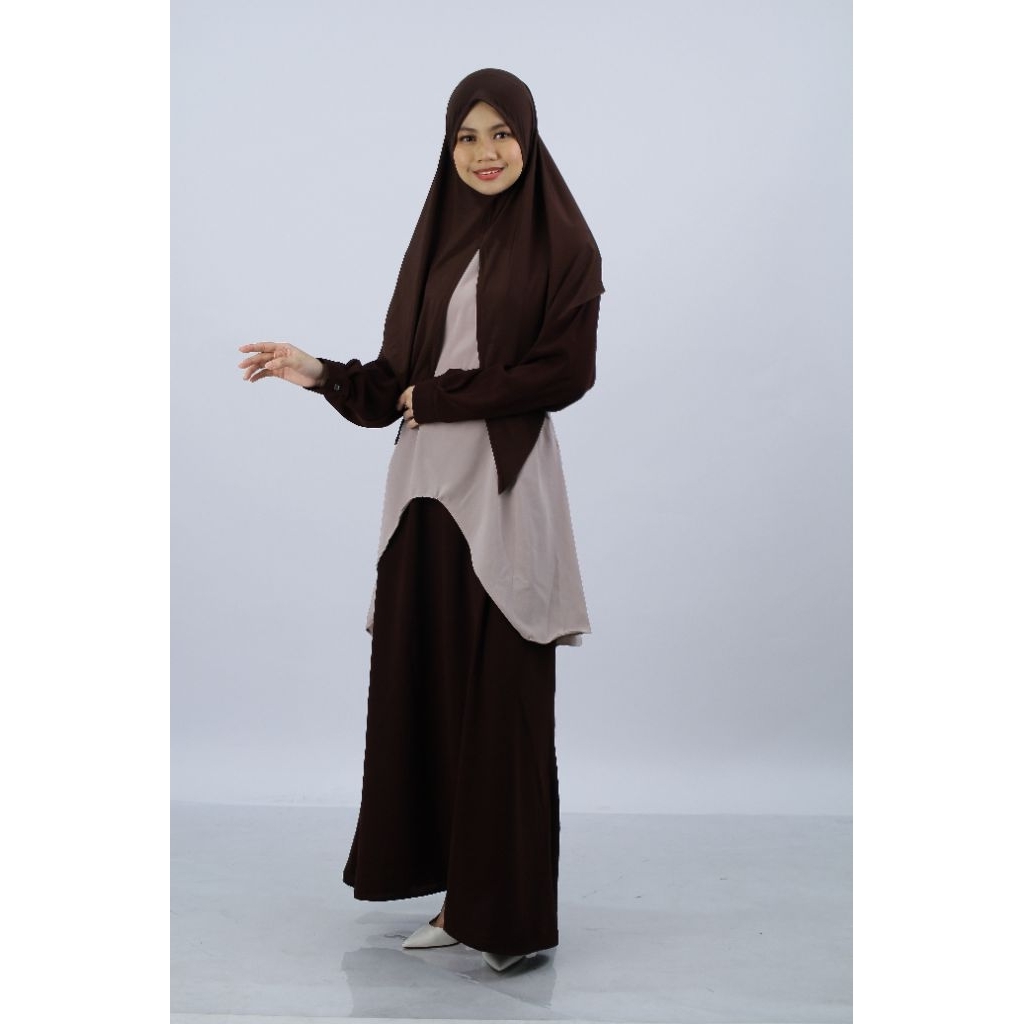 Ameera Two-Tone Abaya Set