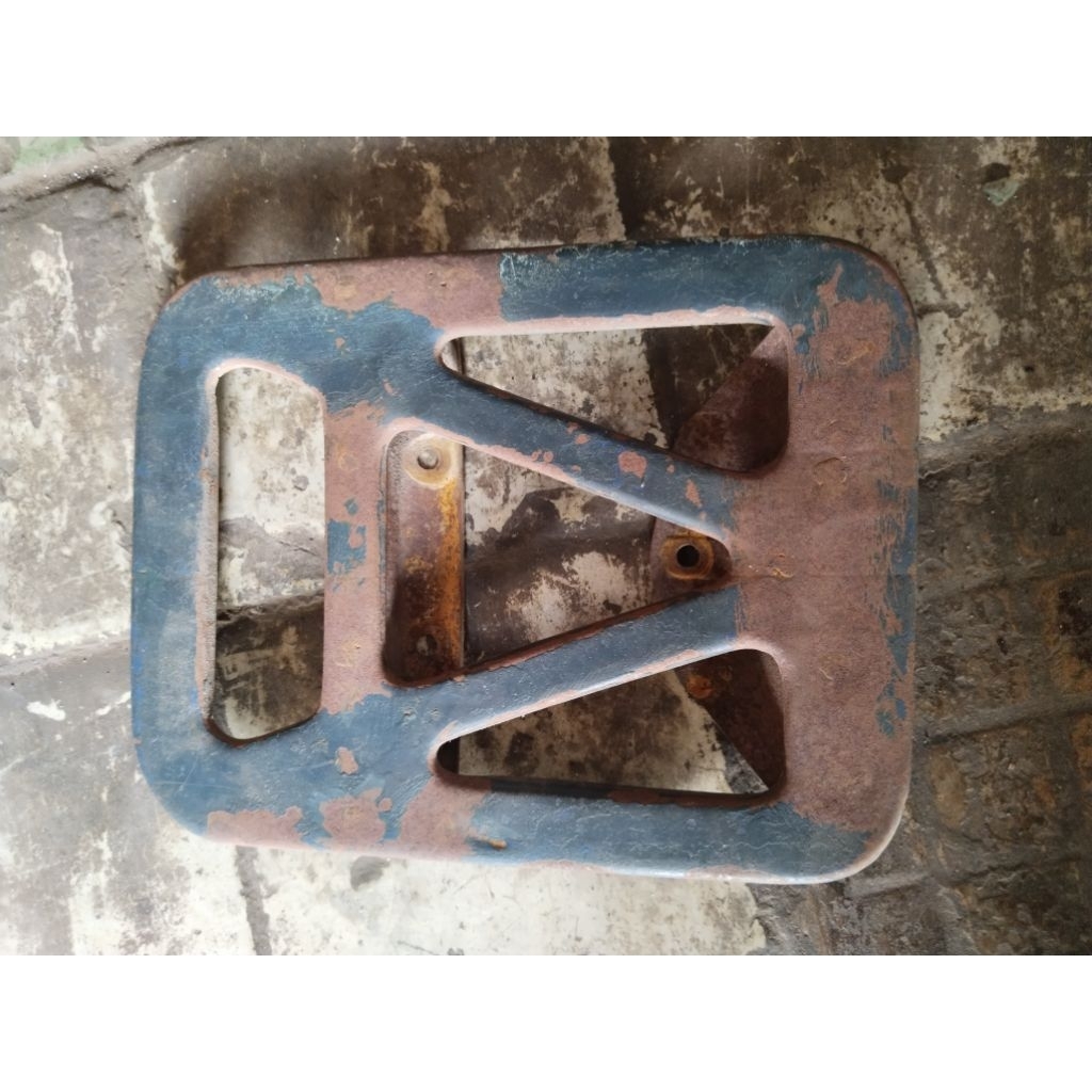 tatakan jok belakang vbb repro