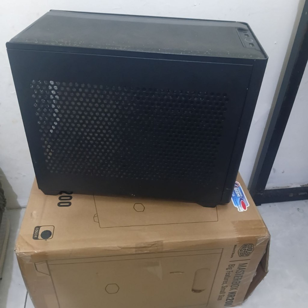 Cooler Master MasterBox NR200 Black Second