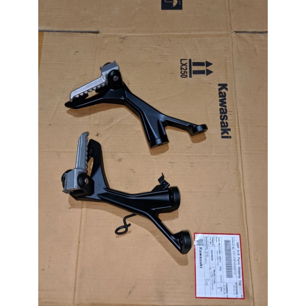 footstep postep belakang Ninja 250 Fi New th 2018-2024